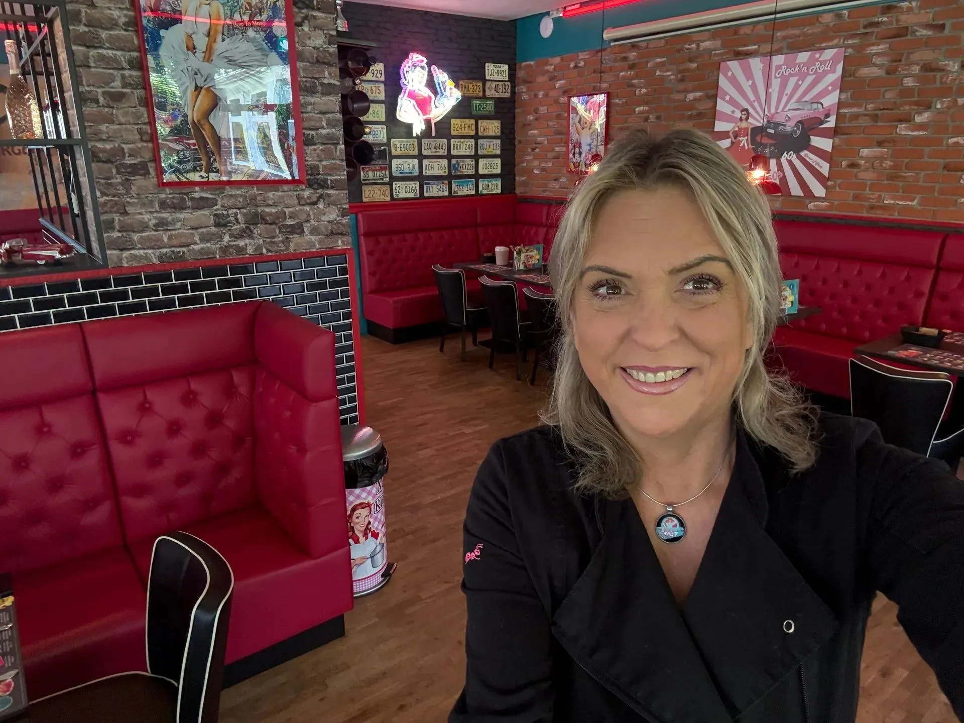 Feedback zu Teburio Tischreservierungs-App von Katrin Turowski, Betsys Diner Rendsburg }